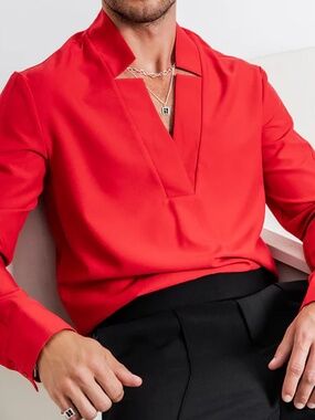 ORTTU Star Neck Long Sleeve Shirt — Red — Medium 🔴
